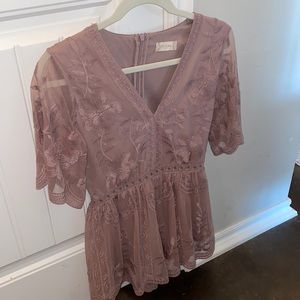 Altar’d State Mauve Romber